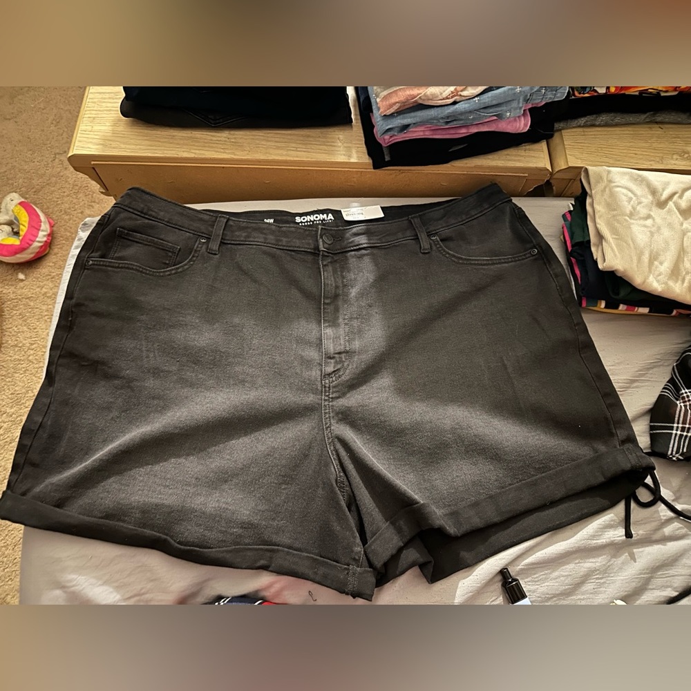 Mom Shorts